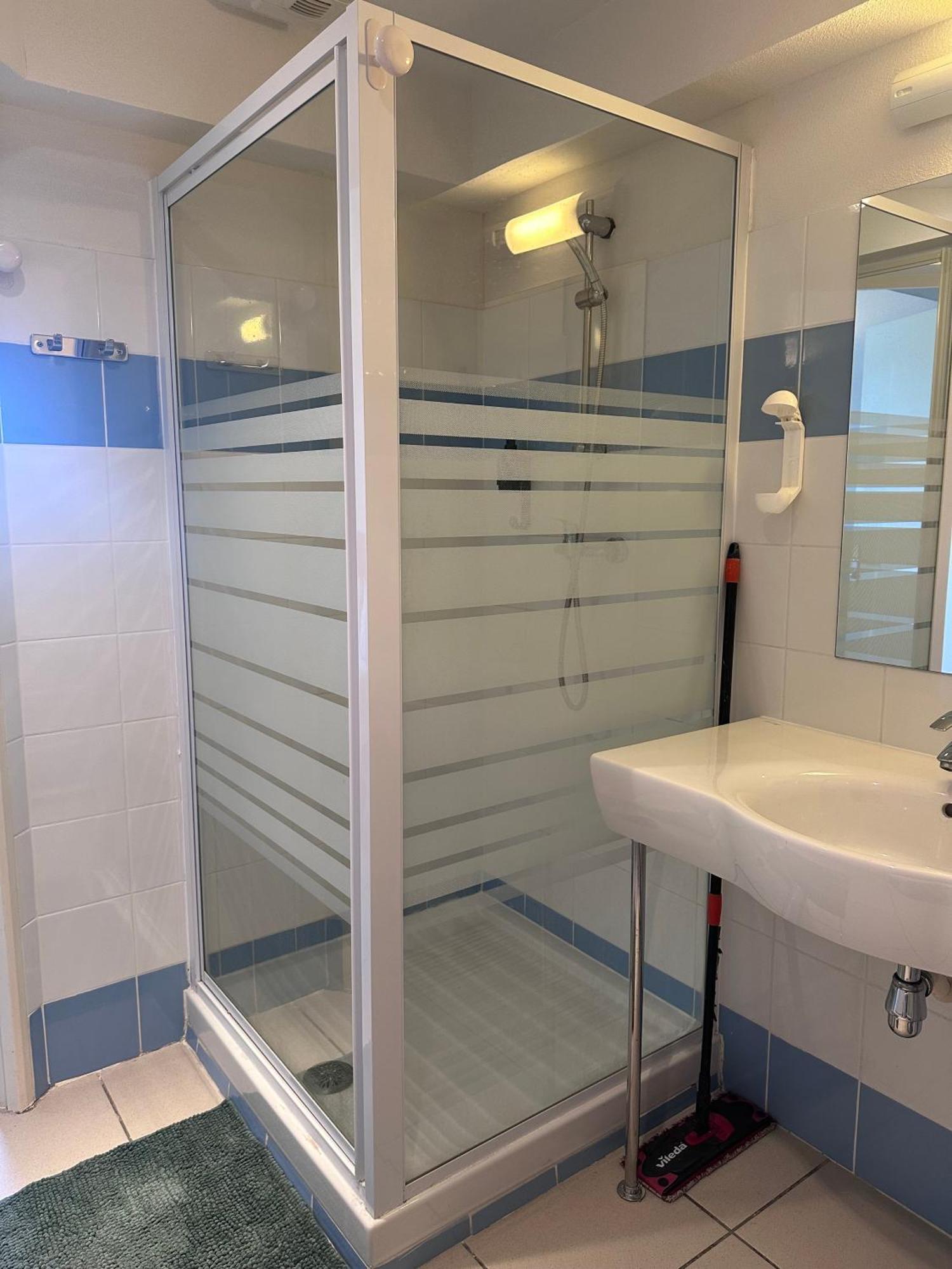 Charmant Studio Le Clos D'Aix Parking Prive Gratuit Et Piscine Екс ан Прованс Екстериор снимка